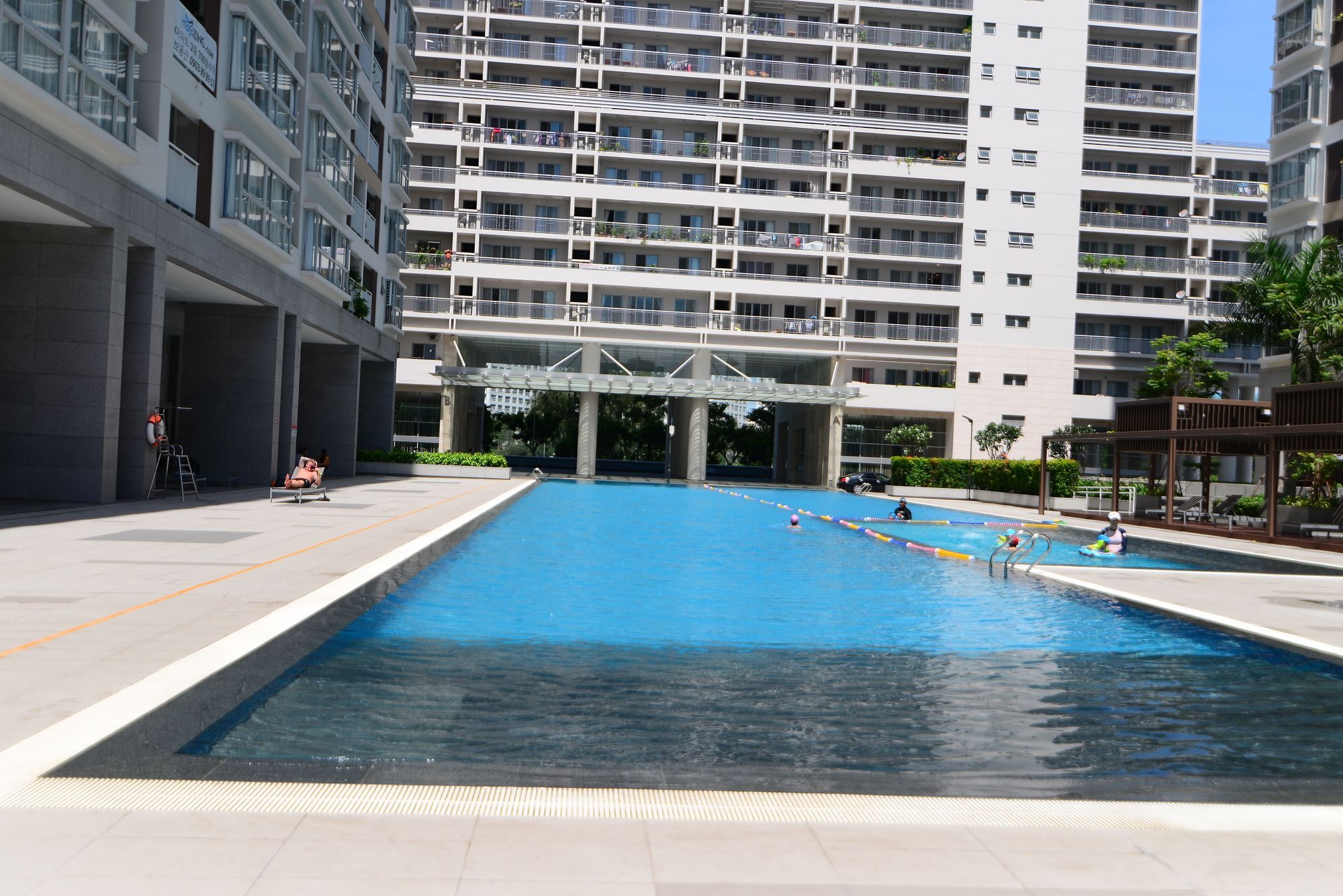 Scenic Valley Apartment 4 Bedroom - Sabina Hcm Ho Chi Minh-staden Exteriör bild